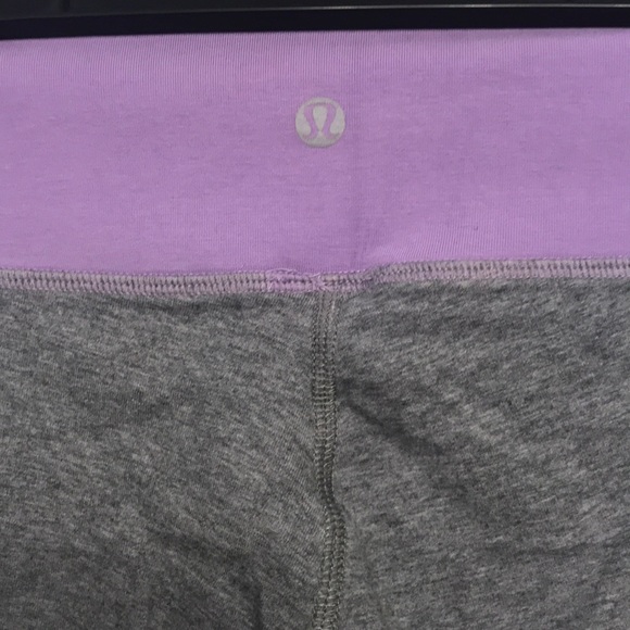 Lululemon Wunder Under crops - Picture 3 of 4